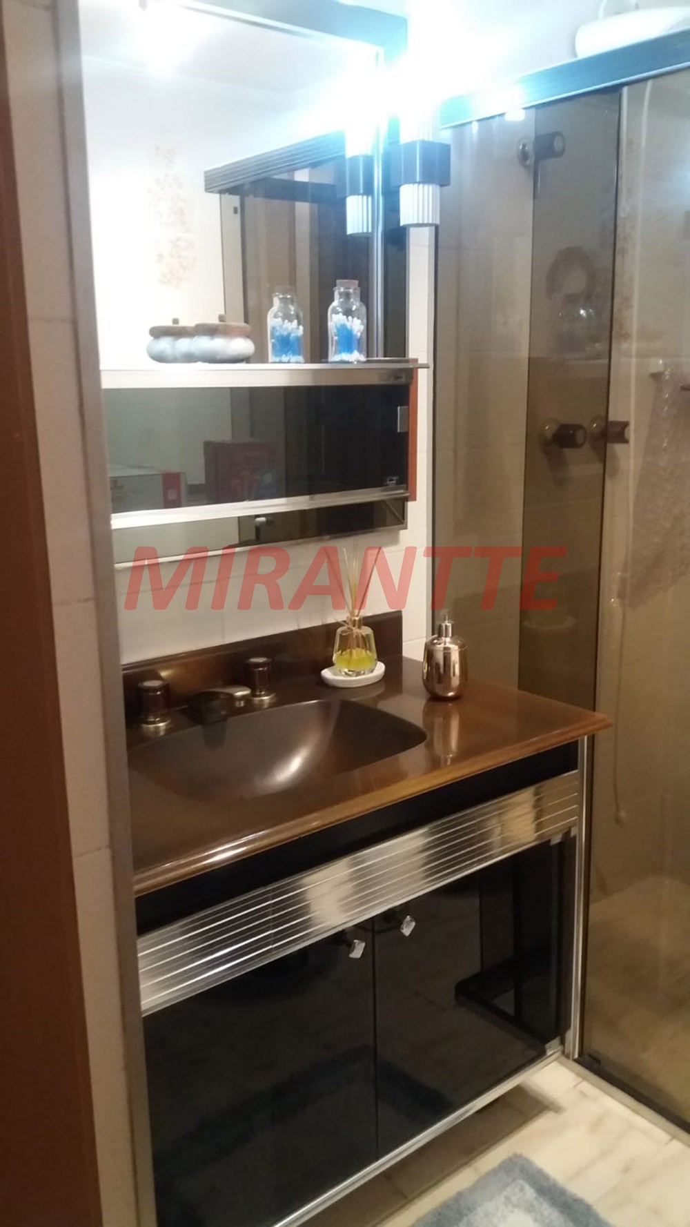 Apartamento com 4 quartos em Santana