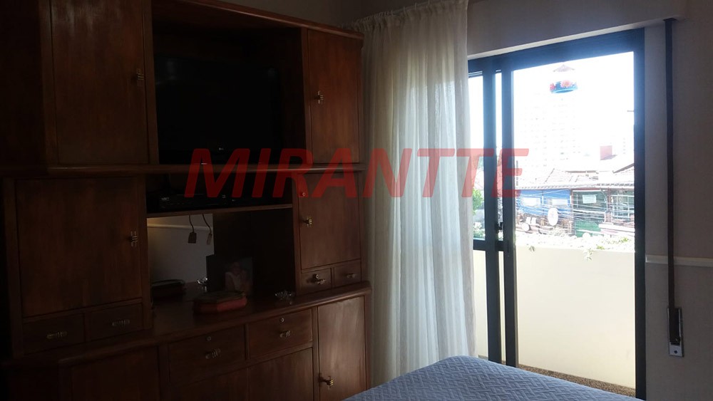 Apartamento com 4 quartos em Santana