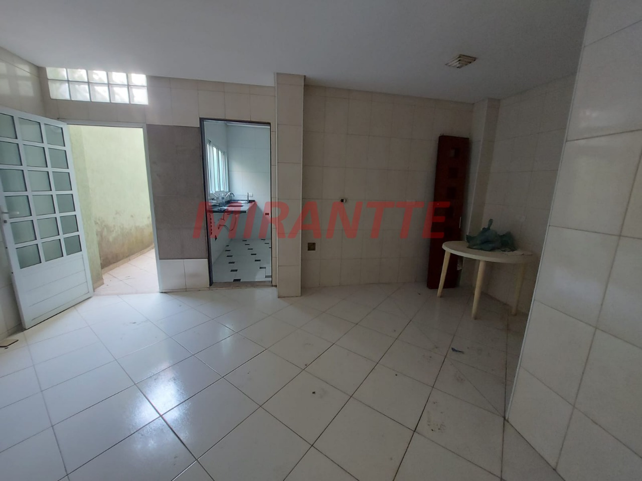 Sobrado de 176m² com 3 quartos em Santana
