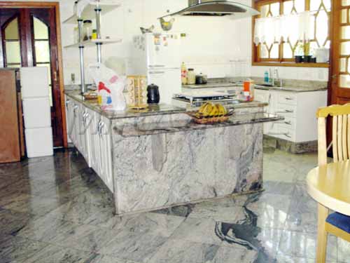 Casa terrea de 450m² com 4 quartos em Vila Albertina