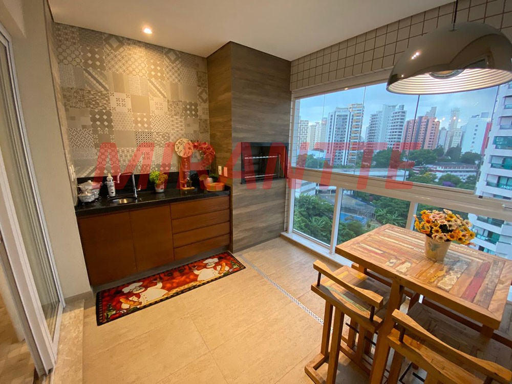 Apartamento de 260m² com 4 quartos em Santana