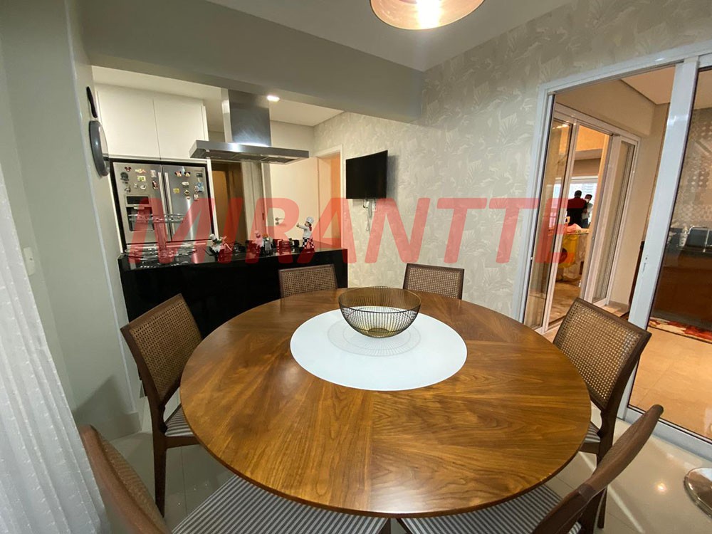 Apartamento de 260m² com 4 quartos em Santana