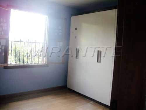 Sobrado de 580m² com 5 quartos em Serra Da Cantareira