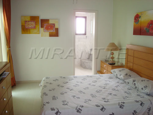 Apartamento de 262m² com 4 quartos em Horto Florestal