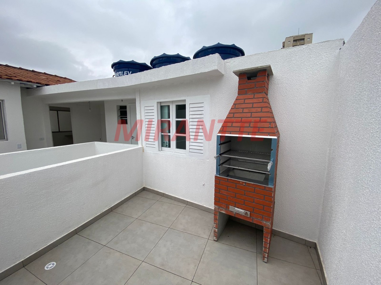Comercial de 268m² em Santana