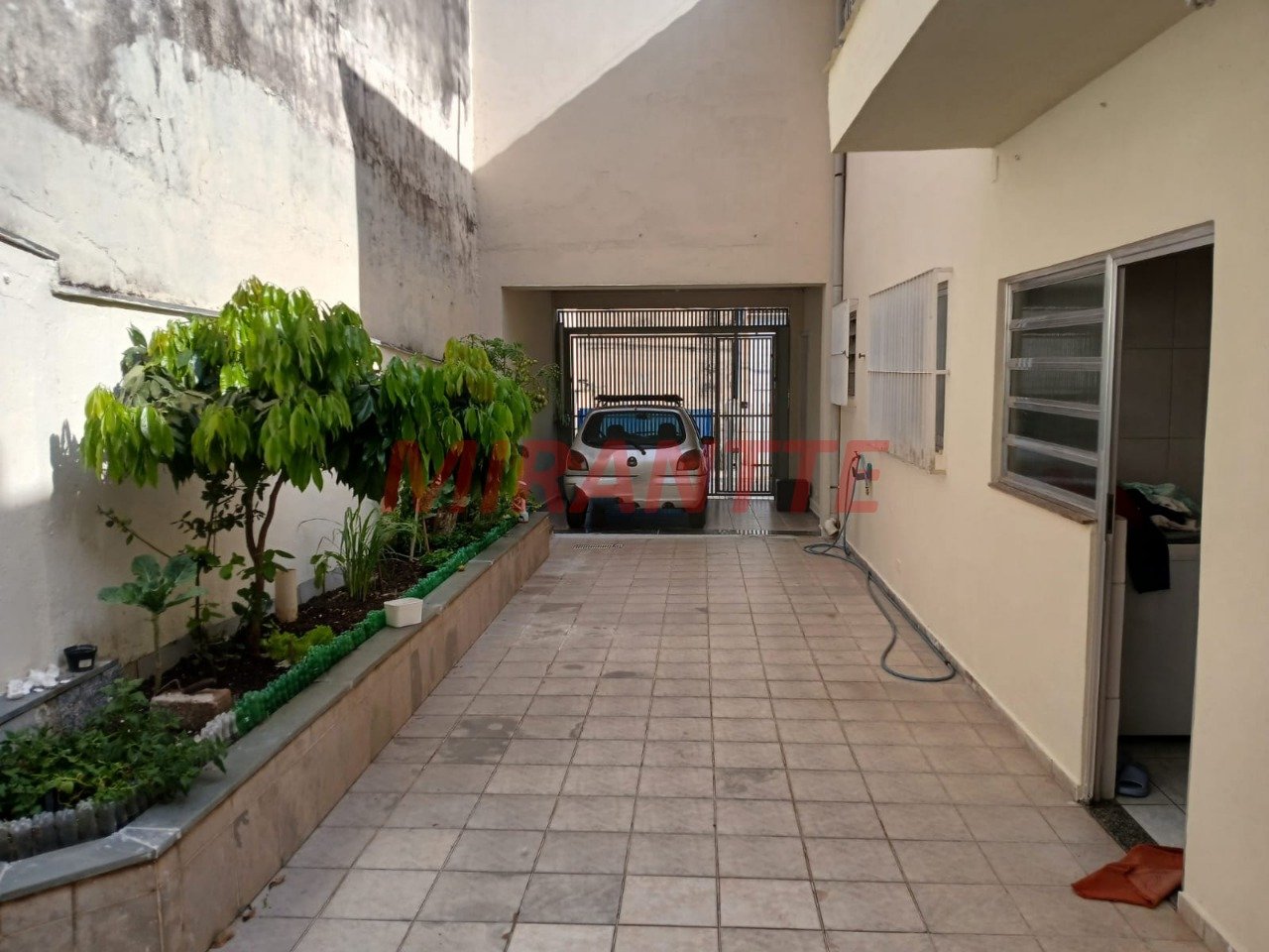 R2 Image 281809 #6