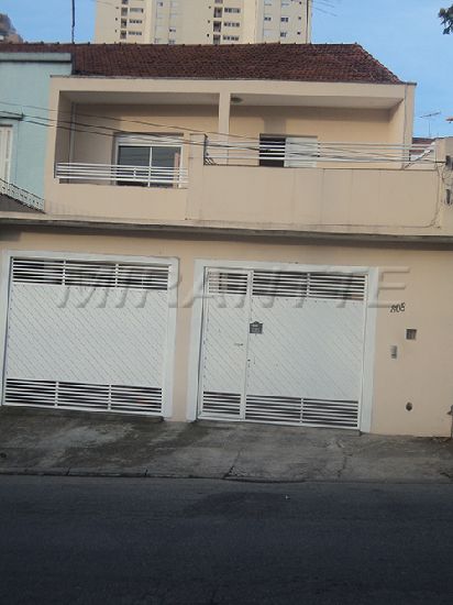 Sobrado de 187m² com 3 quartos em Santana