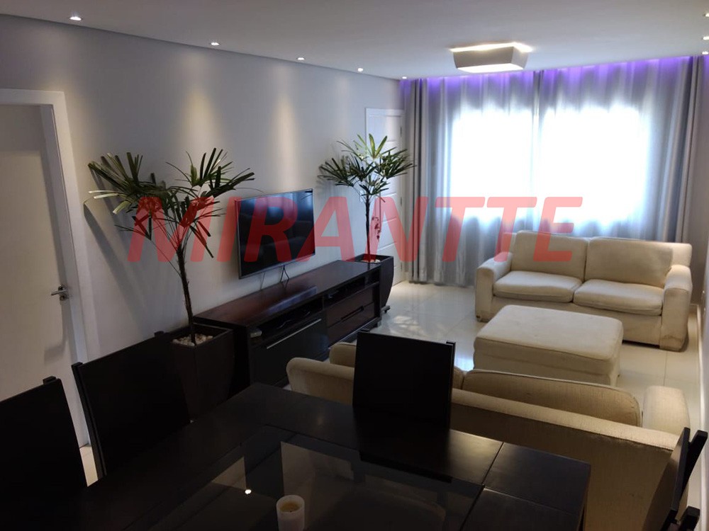 Casa terrea de 200m² com 3 quartos em Vila Ester