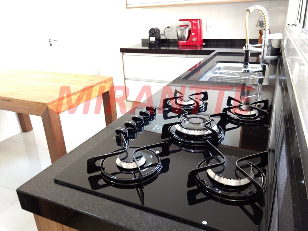 Casa terrea de 200m² com 3 quartos em Vila Ester