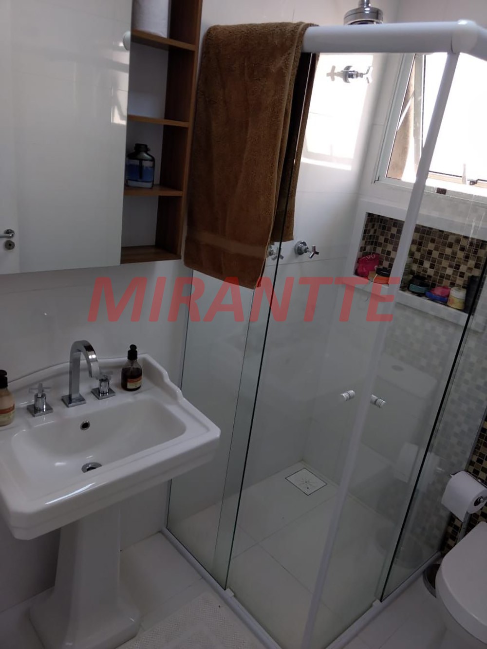 Casa terrea de 200m² com 3 quartos em Vila Ester