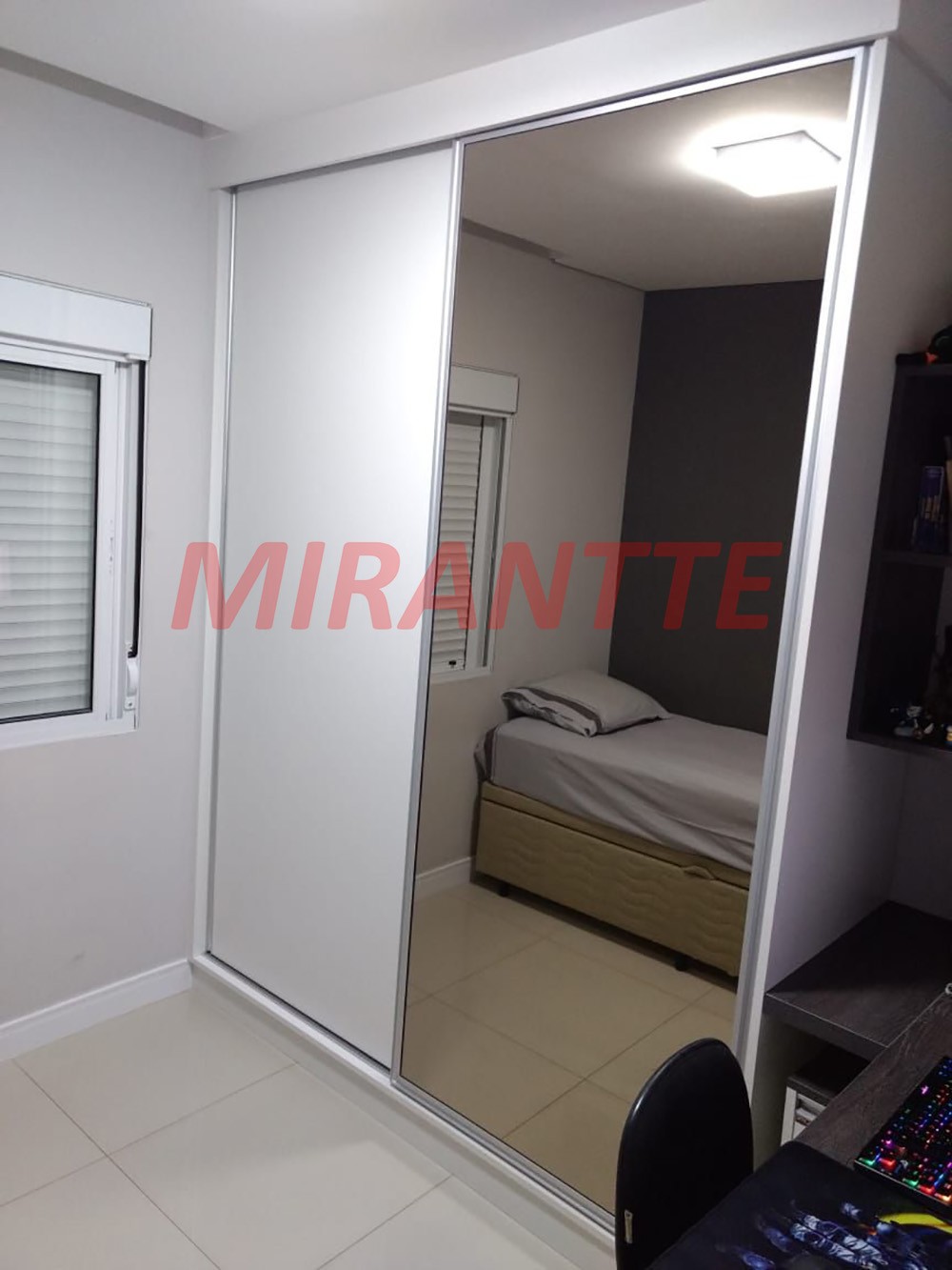 Casa terrea de 200m² com 3 quartos em Vila Ester