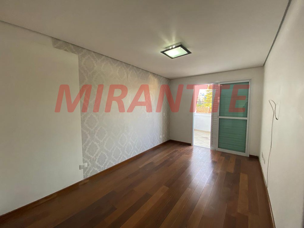 Sobrado de 384m² com 4 quartos em Jardim Bibi
