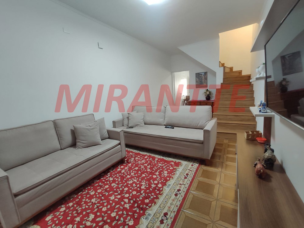 Sobrado de 96m² com 2 quartos em Cachoeirinha