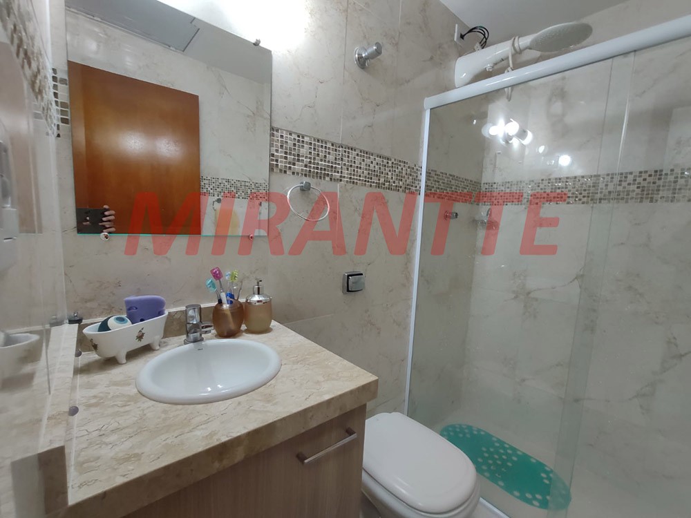 Sobrado de 96m² com 2 quartos em Cachoeirinha