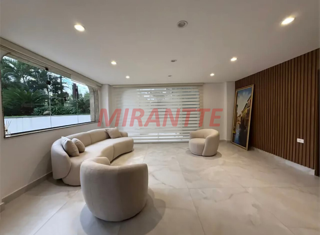 Apartamento de 204m² com 4 quartos em Santana
