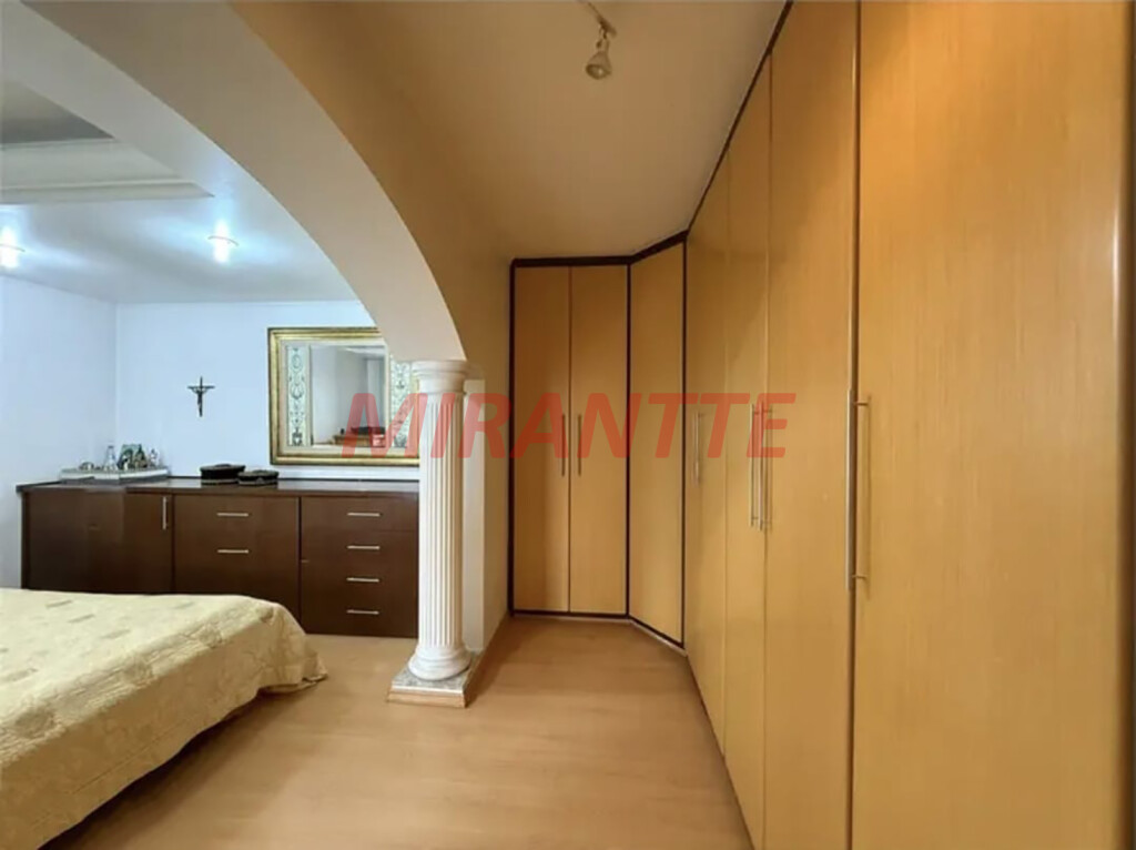 Apartamento de 204m² com 4 quartos em Santana