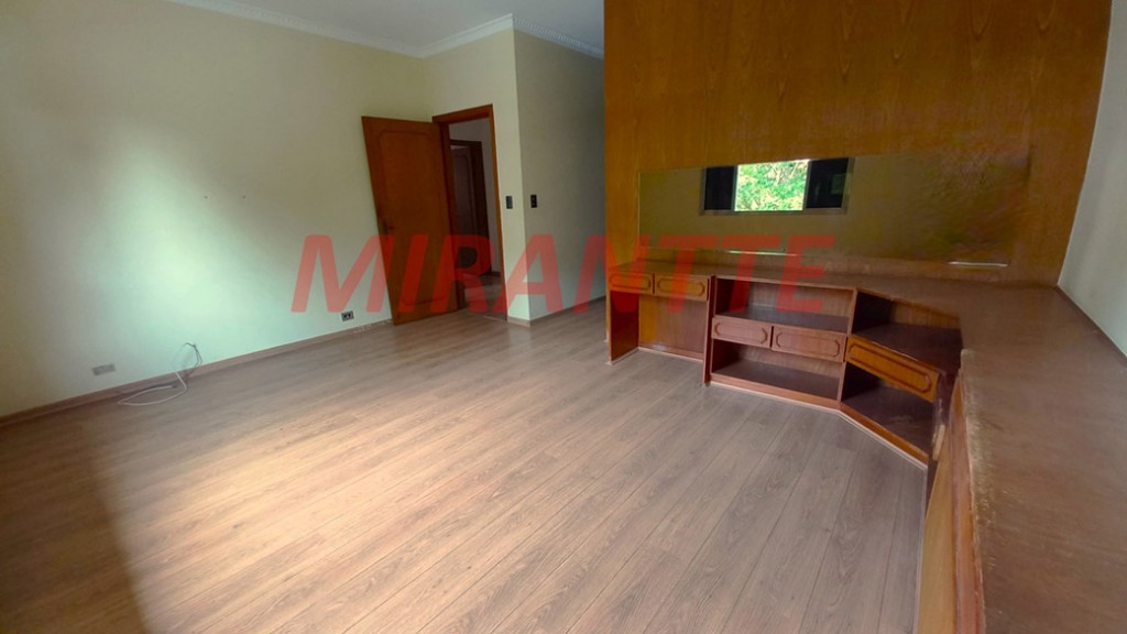 Sobrado de 377m² com 5 quartos em Palmas Do Tremembé