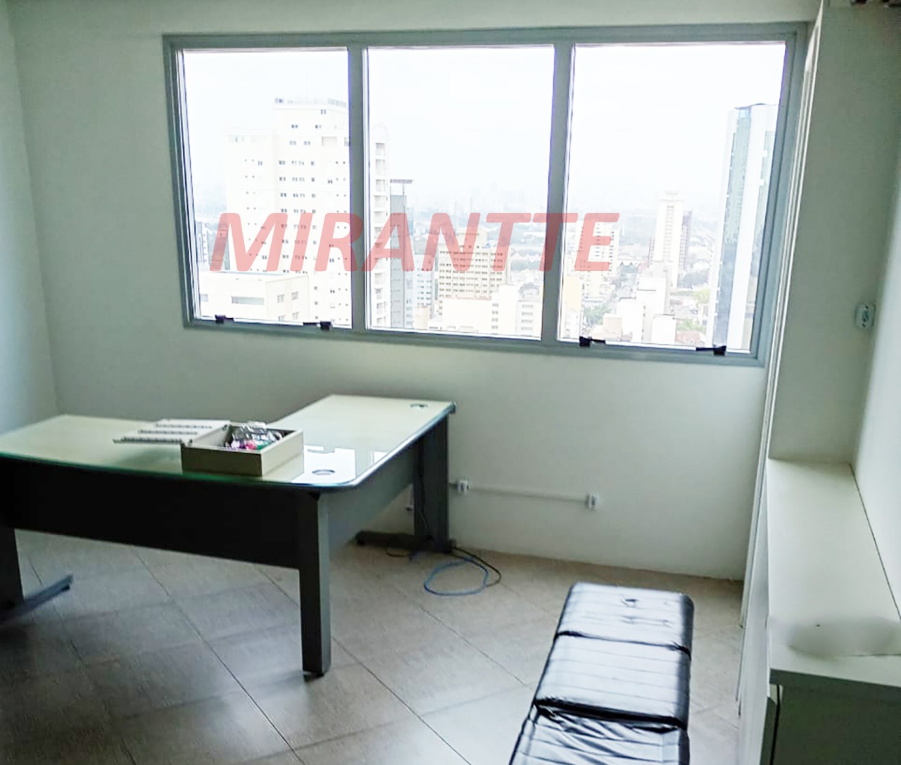 Conjunto comercial de 120m² em Santana