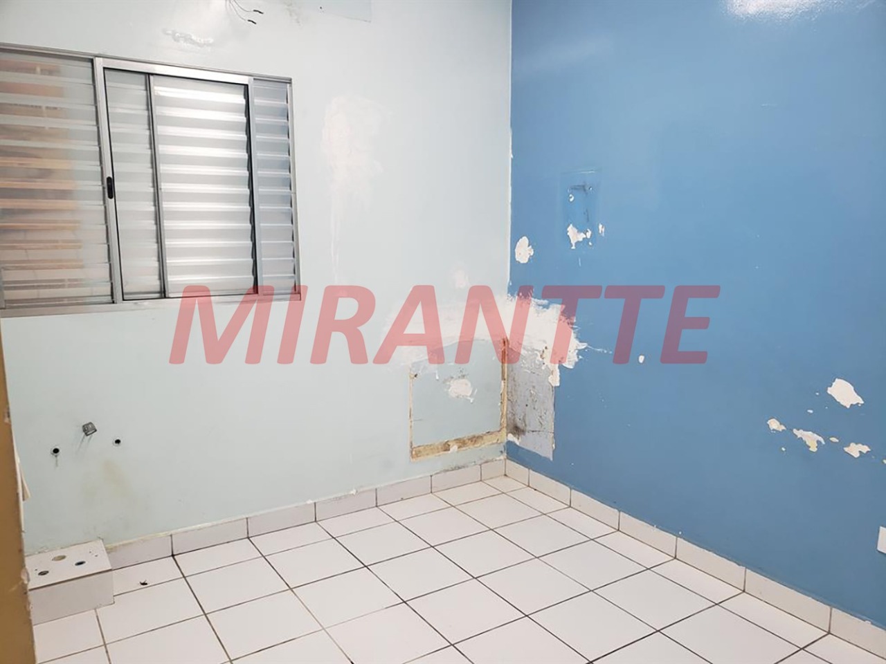 Comercial de 160m² em Jaçana