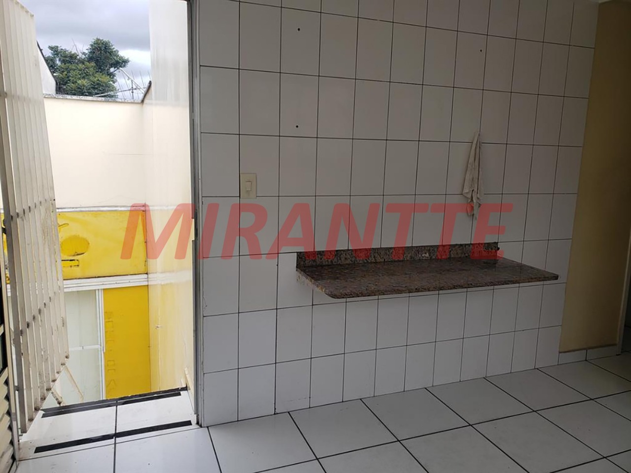 Comercial de 160m² em Jaçana