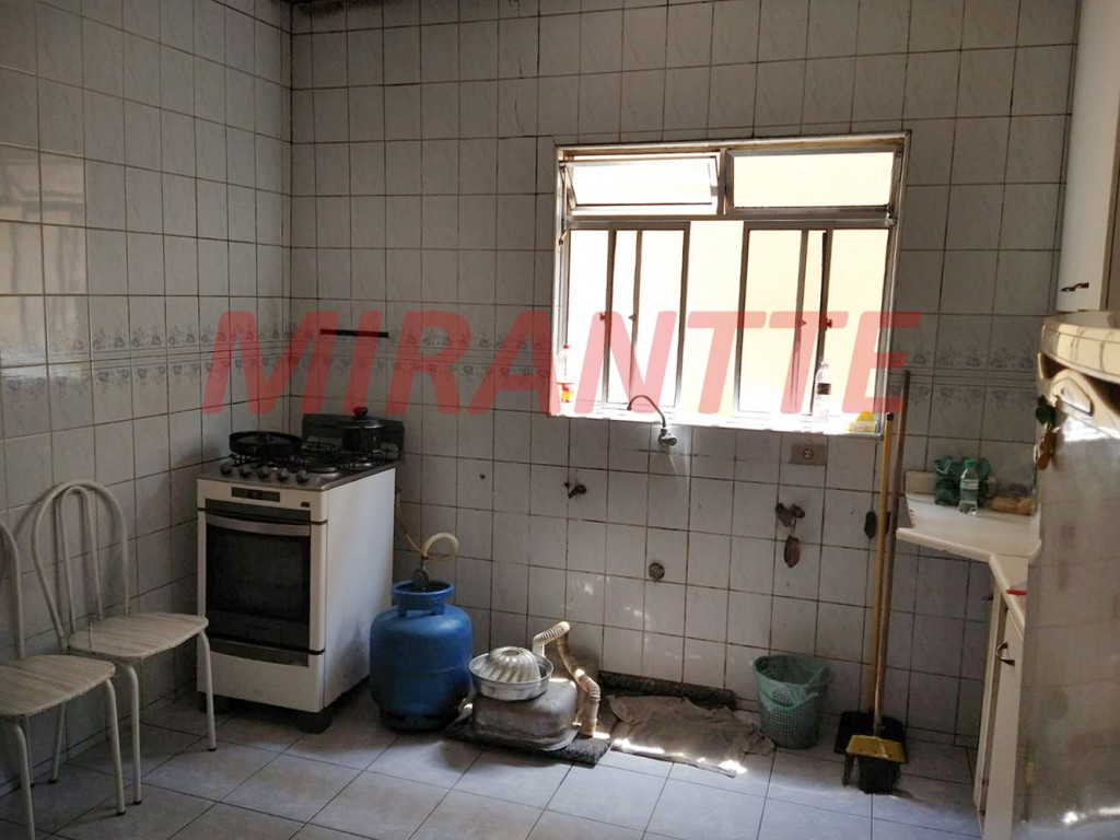 Casa terrea de 190m² com 4 quartos em Vila Mazzei
