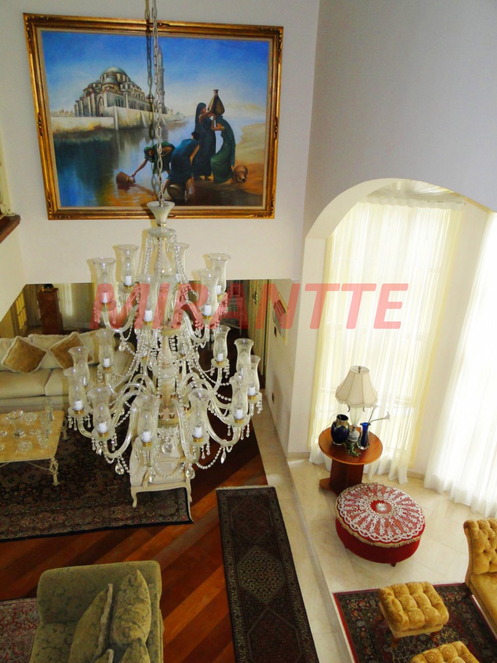Sobrado de 885m² com 3 quartos em Horto Florestal