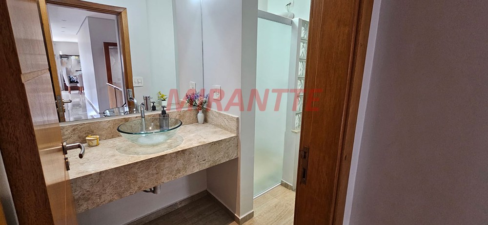 Cond. fechado de 315m² com 4 quartos em Palmas Do Tremembé