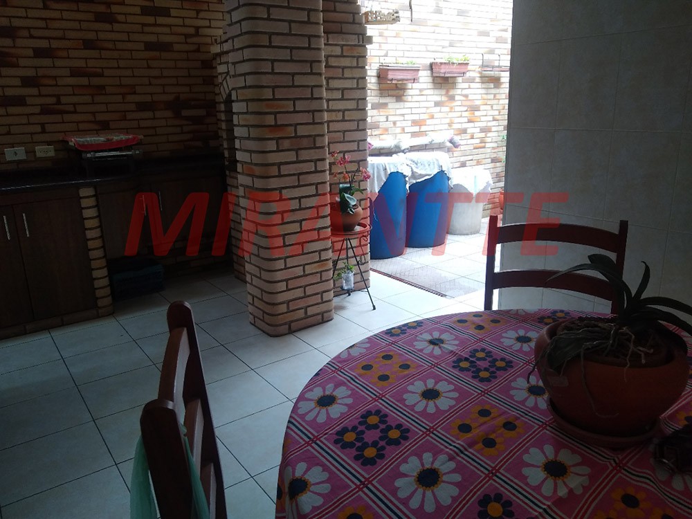 Sobrado de 144m² com 3 quartos em Mandaqui