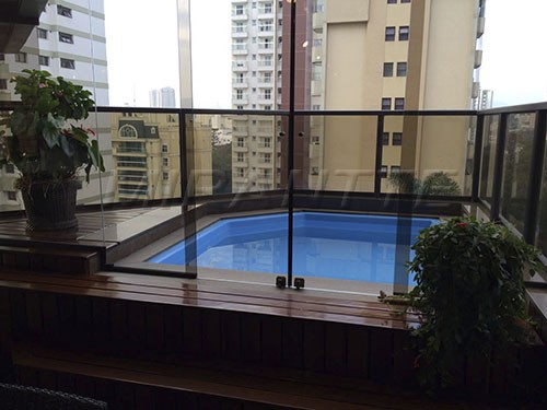 Apartamento de 270m² com 4 quartos em Santana