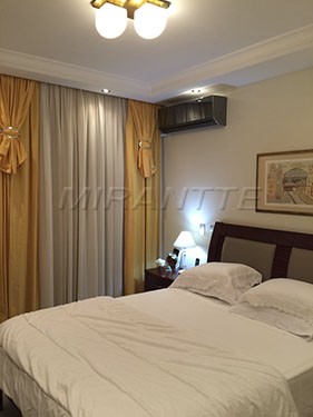 Apartamento de 270m² com 4 quartos em Santana