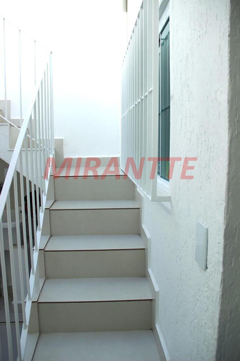 Sobrado de 119m² com 2 quartos em Tremembe