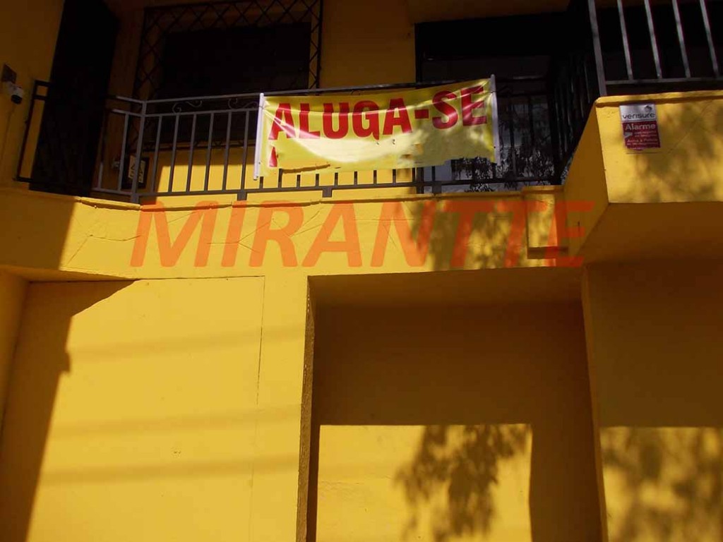 Comercial de 240m² em Santana