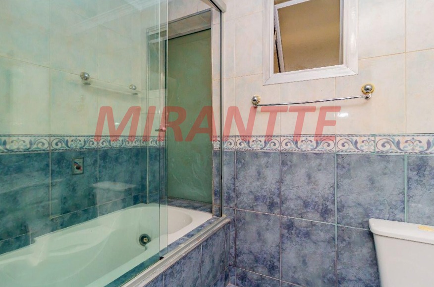 Apartamento de 70m² com 3 quartos em Chora Menino