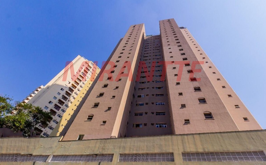 Apartamento de 70m² com 3 quartos em Chora Menino