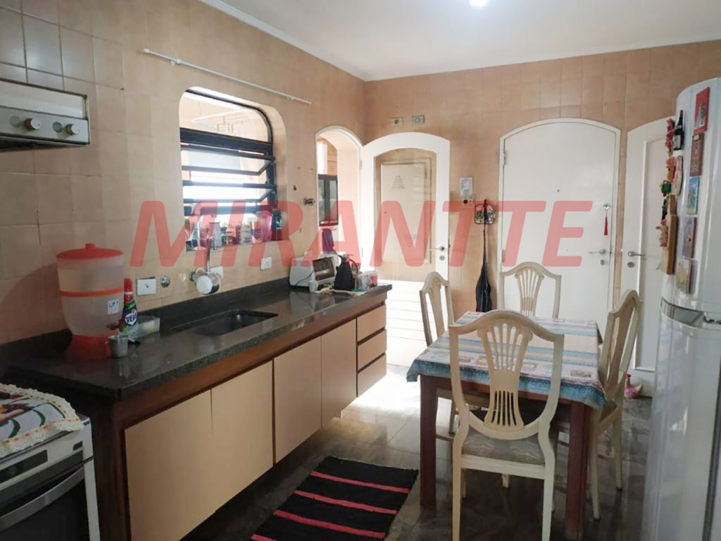 Apartamento de 174m² com 4 quartos em Santana