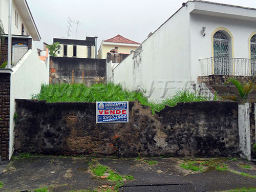 Terreno de 325m² em Jardim Leonor Mendes De Barros