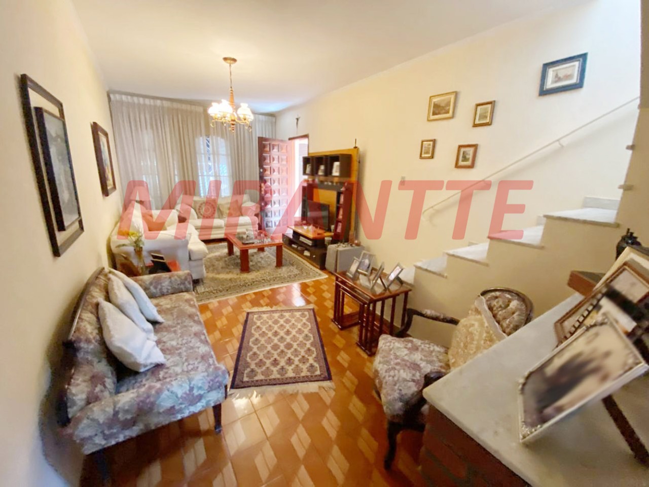Sobrado de 159m² com 3 quartos em Vila Gustavo