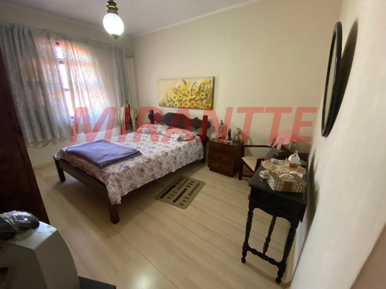 Sobrado de 159m² com 3 quartos em Vila Gustavo