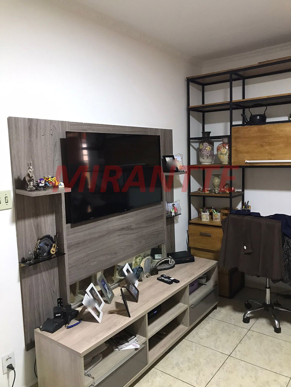 Sobrado de 120m² com 3 quartos em Jardim Peri
