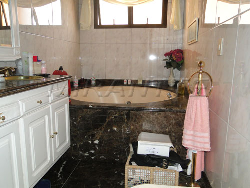 Apartamento de 208m² com 4 quartos em Santana
