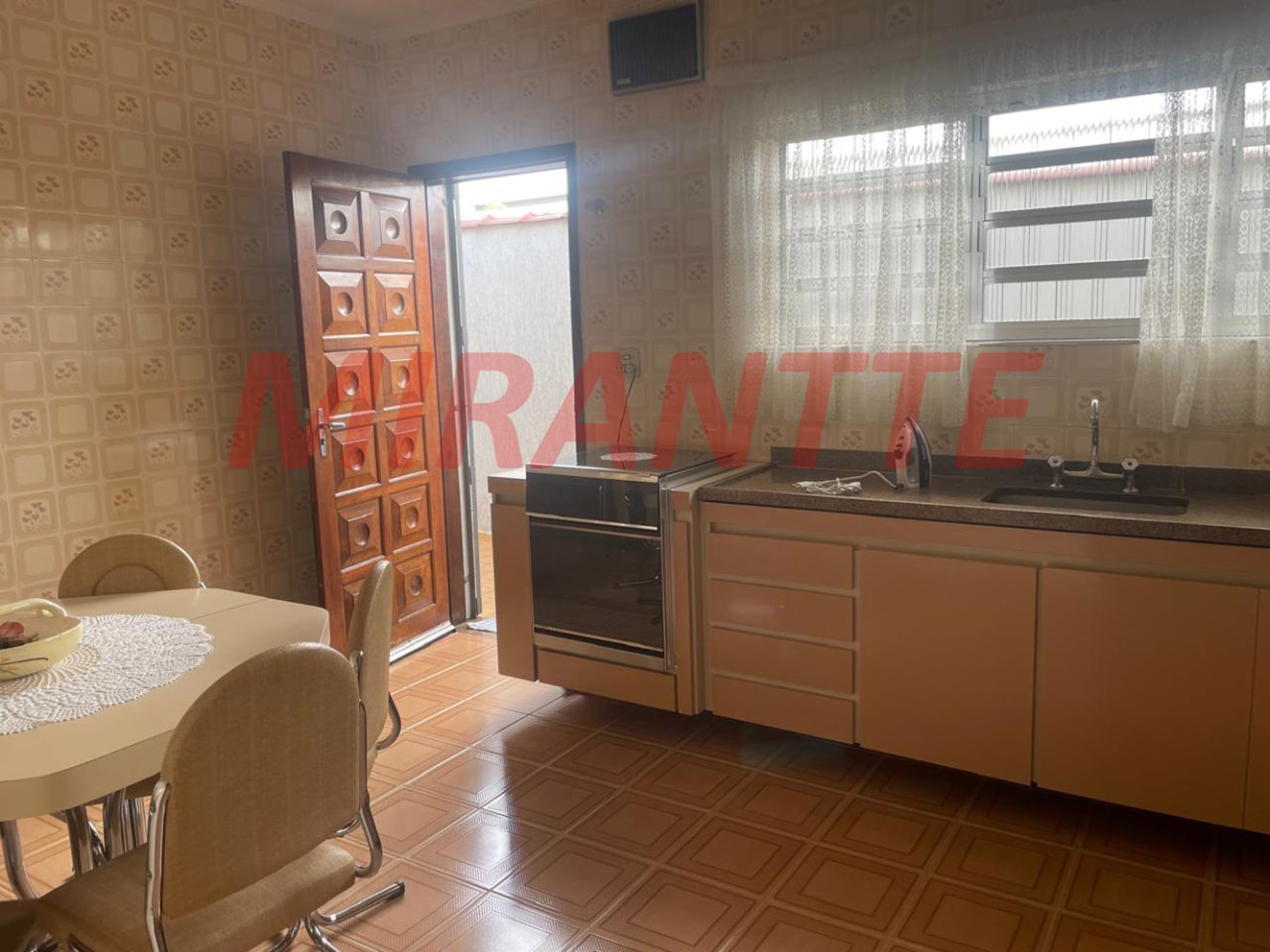 Casa terrea de 225m² com 3 quartos em Santana