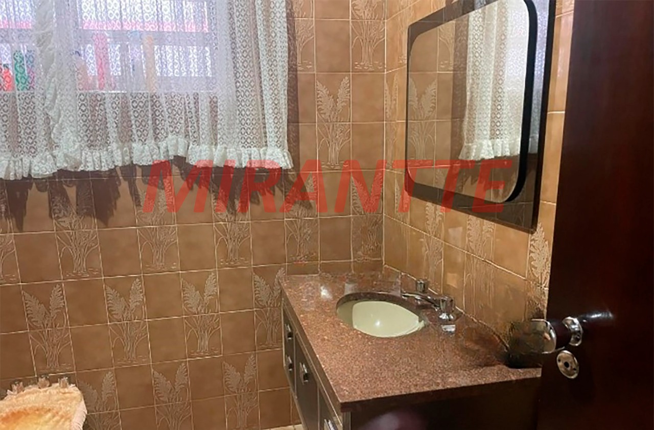 Casa terrea de 225m² com 3 quartos em Santana