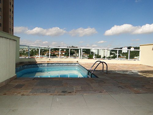 Sobrado de 360m² com 5 quartos em Jardim Bibi