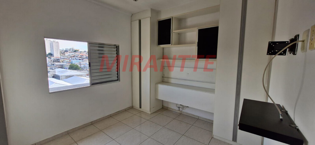 Sobrado de 299m² com 4 quartos em Vila Medeiros