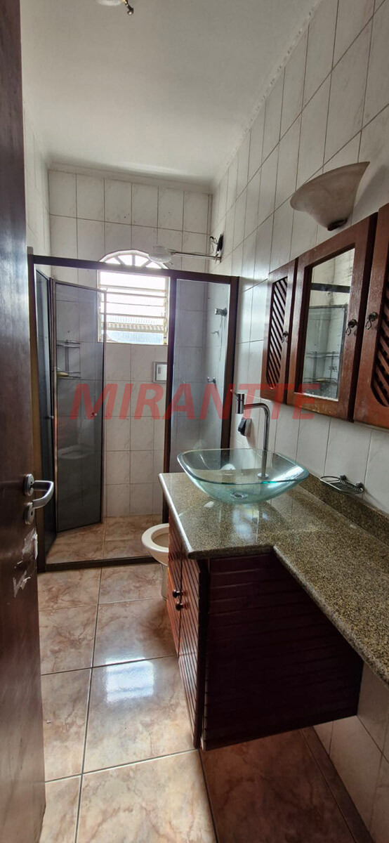 Sobrado de 299m² com 4 quartos em Vila Medeiros