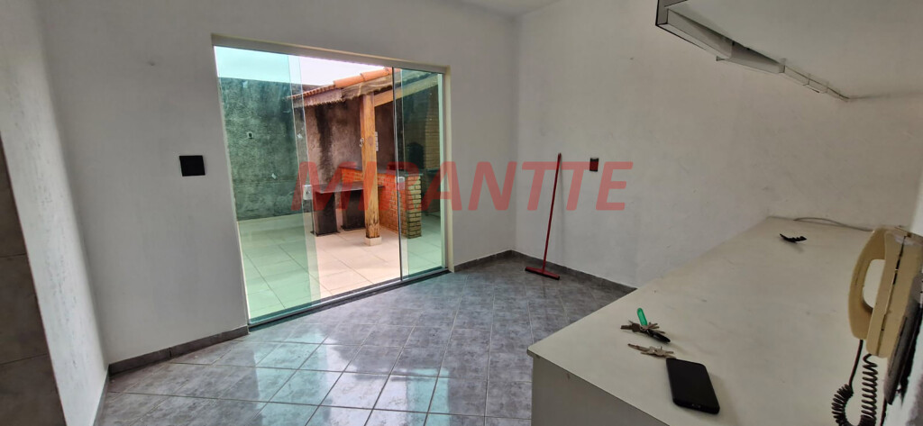 Sobrado de 299m² com 4 quartos em Vila Medeiros