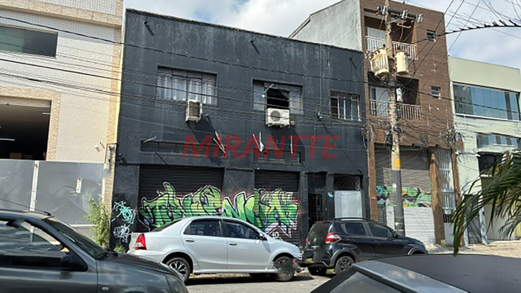 Comercial de 700m² em Vila Maria