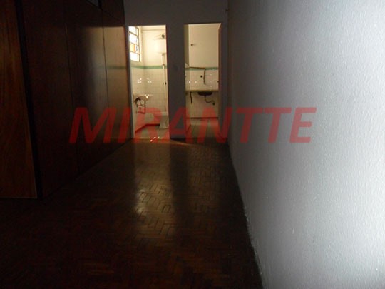 Comercial de 400m² em Luz