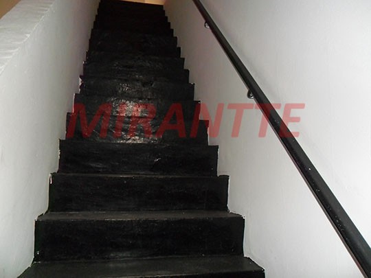 Comercial de 400m² em Luz