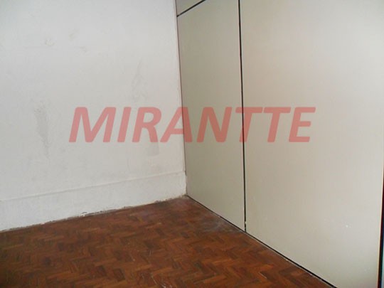 Comercial de 400m² em Luz